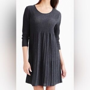 Eileen Fisher Pleated Wool Dress Charcoal gray Scoop-Neck Knee length Size 2-4P